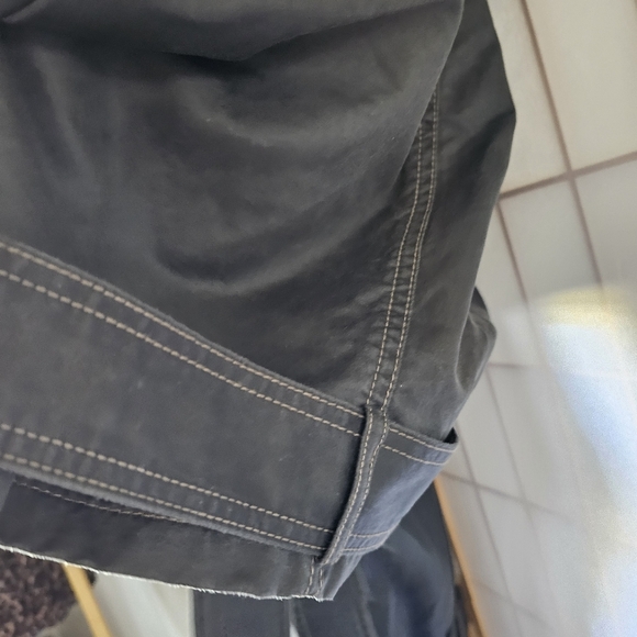 Zara Cropped Waxed Trench Coat - Picture 5 of 9